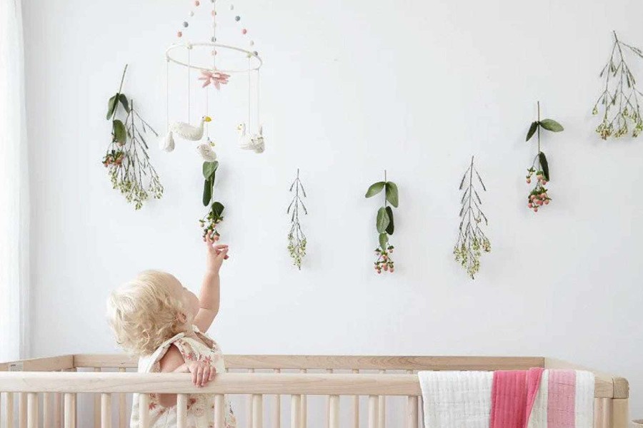 Nursery Pehr Crib Mobiles & Decorative Accents | Pehr Crib Mobile: Swan Lake